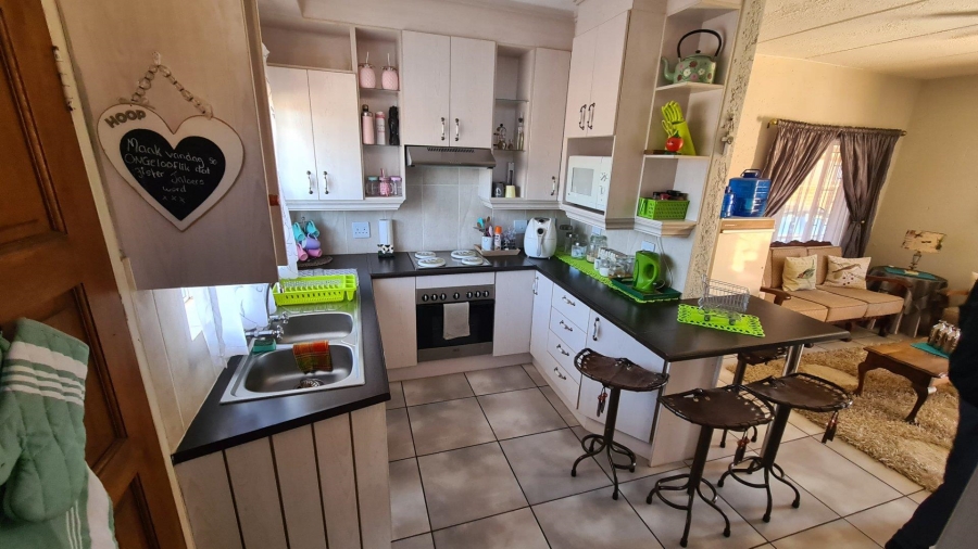 3 Bedroom Property for Sale in Baillie Park North West